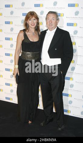 Nick Mason de Pink Floyd arrive au dîner de gala annuel de collecte de fonds de la Fondation Raisa Gorbatchev à Stud House, Hampton court, Londres. Banque D'Images