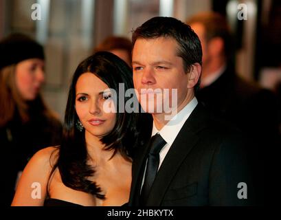 Matt Damon arrive à l'Invictus Premiere à l'Odeon, Leicester Square, Londres Banque D'Images