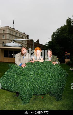 Brian Blessed,Vivienne Westwood,Alan Titchmarsh au 'A Garden Party to Make a Difference' à Clarence House, Gardens, Londres. Banque D'Images