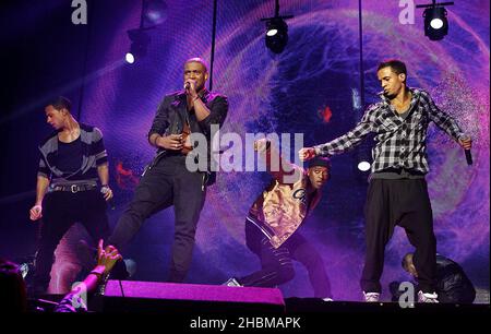 Sur scène pendant le Jingle Bell ball de Capital FM à la O2 Arena, Londres. Banque D'Images