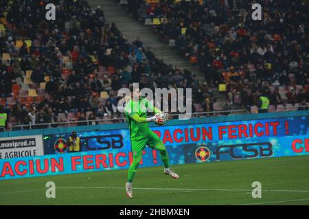 BUCAREST, ROUMANIE - 15 décembre 2021: Match de football entre FCSB et Rapid 1923 sur l'arène nationale dans la Ligue 1. Banque D'Images