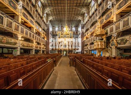 Terminée en 1655 et classée au patrimoine mondial de l'UNESCO, l'église de la paix de Jawor est un chef-d'œuvre en bois.Ici en particulier les intérieurs Banque D'Images