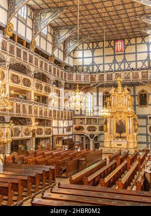 Terminée en 1655 et classée au patrimoine mondial de l'UNESCO, l'église de la paix de Jawor est un chef-d'œuvre en bois.Ici en particulier les intérieurs Banque D'Images