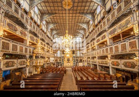 Terminée en 1655 et classée au patrimoine mondial de l'UNESCO, l'église de la paix de Jawor est un chef-d'œuvre en bois.Ici en particulier les intérieurs Banque D'Images