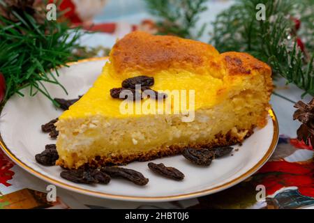 Pastica roumain ou tarte au fromage traditionnellement faite pour Noël et Pâques Banque D'Images