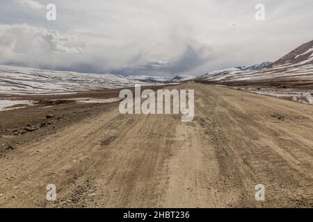 Route de Pamir dans la région autonome de Gorno-Badakhshan, Tadjikistan Banque D'Images