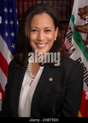 Photo officielle du sénateur américain Kamala Harris (D-CA) ca.12 mai 2017 Banque D'Images