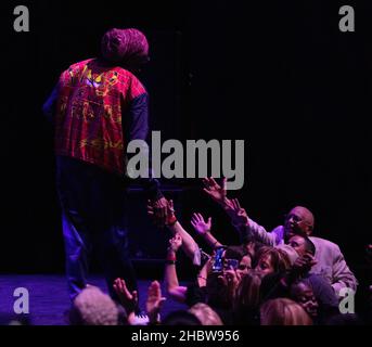 22 octobre 2021: Snoop Dogg interagit avec les fans lors de la fête d'anniversaire 50th de Snoop Dogg organisée par Jamie Foxx au Magnolia à San Diego, Californie, le vendredi 22nd octobre 2021 (Credit image: © Rishi DekaZUMA Press Wire) Banque D'Images