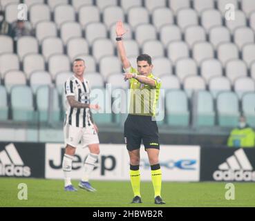 Turin, Italie - 21 décembre 2021, Refree pendant le championnat italien Serie Un match de football entre Juventus FC et Cagliari Calcio le 21 décembre 2021 au stade Allianz de Turin, Italie - photo: Nderim Kacili/DPPI/LiveMedia Banque D'Images