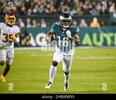 Philadelphie, Pennsylvanie, États-Unis.21st décembre 2021.21 décembre 2021, Philadelphie PA- Eagles JALEN REAGOR WR (18) en action pendant le match contre le WFT à Lincoln Financial Field (Credit image: © Ricky Fitchett/ZUMA Press Wire) Banque D'Images