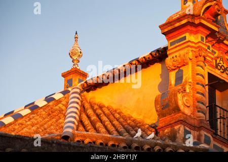 Église baroque espagnole Santa María Magdalena à Séville, Espagne. Banque D'Images