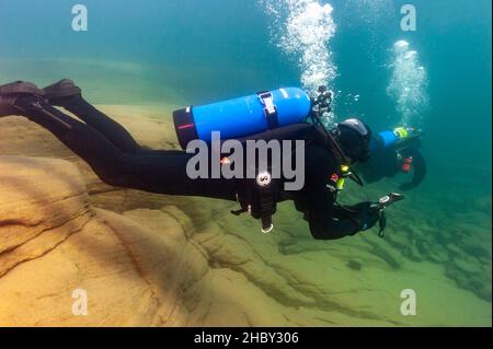 Munising, MI -14th août 2021 : JAUGES de contrôle DE PLONGÉE sous-MARINE Banque D'Images