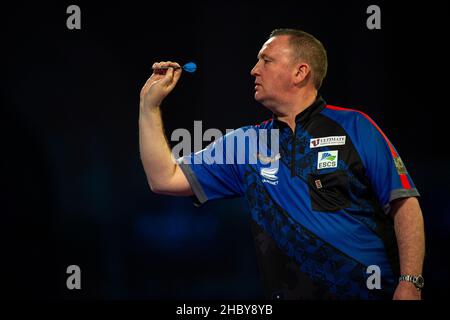 Londres, Angleterre, 22nd décembre 2021 ; Alexandra Palace, Londres,Angleterre: Le tournoi mondial des fléchettes William Hill; Willie O'Connor contre Glen Durrant dans la deuxième ronde. Banque D'Images