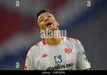 Célébration de but Karim Onisiwo 1.FSV Mainz 05 (#09) déçoit, Allianz Arena, Munich, Bavière, Allemagne Banque D'Images