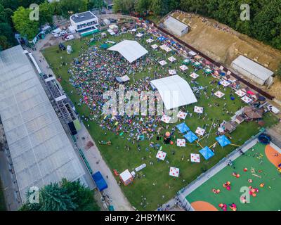 Lviv, Ukraine - 26 juin 2021 : vue du dessus du lviv jazz fest en été Banque D'Images