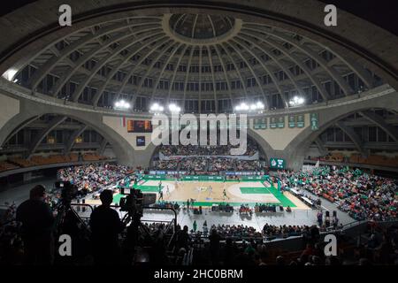 Wroclaw, Pologne, 22nd décembre 2021.7days Eurocup: WKS Slask Wroclaw vs Joventut Badalona dans le Centennial Hall.© Piotr Zajac/Alamy Live News Banque D'Images