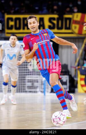 BARCELONE - DEC 8: PITO en action au match LNFS de la Division Primera entre le FC Barcelona Futsal et Movistar Inter au Palau Blaugrana, le mois de décembre Banque D'Images