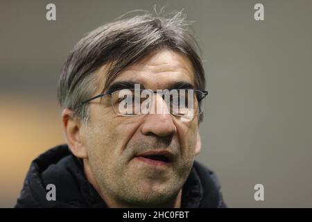 Milan, Italie, 22nd décembre 2021.Ivan Juric l'entraîneur-chef du FC Torino réagit avant le match de la série A à Giuseppe Meazza, Milan.Le crédit photo devrait se lire: Jonathan Moscrop / Sportimage Banque D'Images