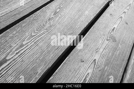 Parquet en bois d'époque en chêne gris rugueux, photo d'arrière-plan avec mise au point sélective Banque D'Images