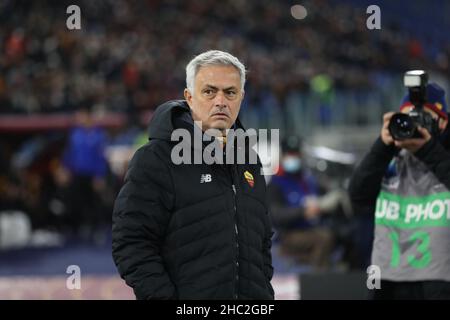 Italie: Serie A. au Stadio Olimpico de Rome Rome Rome et Sampdoria lié 1–1 pour le match de 19th de la Serie a italienne dans cette photo Jose Mourinho (photo par Paolo Pizzi/Pacific Press/Sipa USA) Banque D'Images