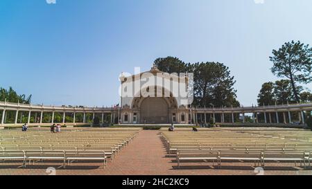 Spreckels Organ Pavilion au Balboa Park San Diego par une journée ensoleillée Banque D'Images