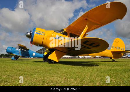 Beech D17S Plan à voilure G-BRVE.Beechcraft modèle 17 Stagerwing.Biplan américain classique avec décalage des ailes négatif atypique Banque D'Images