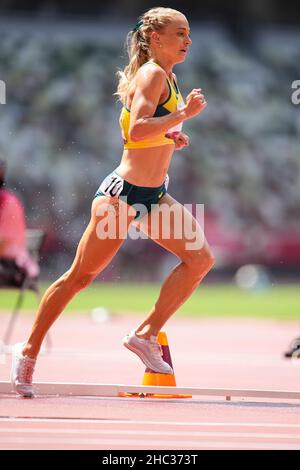 Geneviève Gregson participe à la steeplechase de 3000 mètres aux Jeux Olympiques de Tokyo en 2020. Banque D'Images