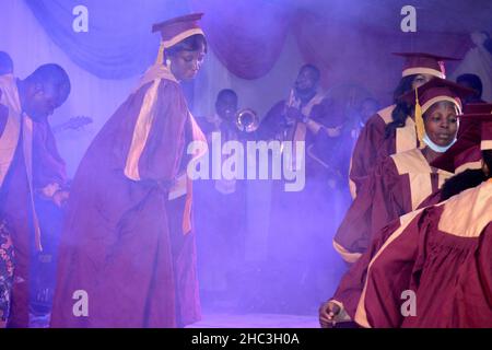 Le Bureau d'Aare Onakankanfo de Yoruba Land, IBA Gani Adams, organise jeudi la Noël 2021 à Oko-Oba, Lagos, Nigeria.Credit: Adekunle Ajayi/Alay Live News Banque D'Images