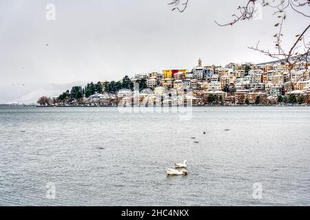 En hiver, la Grèce Kastoria Banque D'Images