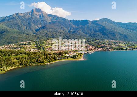 Lac de Côme (IT), Lido di Colico, vue aérienne Banque D'Images