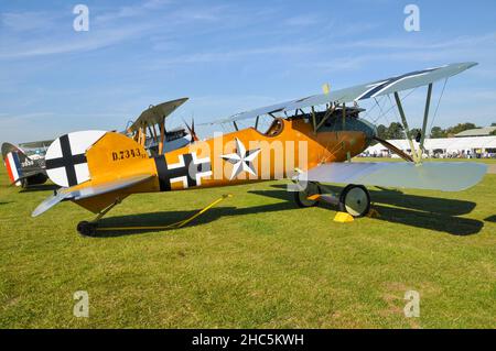 Reproduction d'un avion allemand Albatros D.va WWI de la première Guerre mondiale.Grande Guerre, combattant biplan de la première Guerre mondiale.Avion de l'armée de l'air allemande Banque D'Images