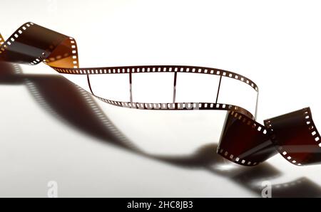 Images vierges sur film torsadé pour l'enregistrement de photos ou de vidéos Banque D'Images