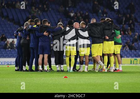 Brighton et Hove, Royaume-Uni.26th décembre 2021.Le FC Brentford a un match de pré-conférence d'équipe lors du match de la Premier League entre Brighton et Hove Albion et Brentford au stade communautaire American Express, Brighton et Hove, en Angleterre, le 26 décembre 2021.Photo de Ken Sparks.Utilisation éditoriale uniquement, licence requise pour une utilisation commerciale.Aucune utilisation dans les Paris, les jeux ou les publications d'un seul club/ligue/joueur.Crédit : UK Sports pics Ltd/Alay Live News Banque D'Images