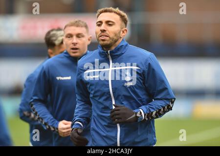 OLDHAM, ROYAUME-UNI.DÉC 26th Hallam Hope d'Oldham Athletic lors du match de la Sky Bet League 2 entre Oldham Athletic et Scunthorpe United à Boundary Park, Oldham, le dimanche 26th décembre 2021.(Crédit : Eddie Garvey | MI News) Banque D'Images