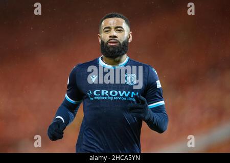 Aberdeen, Écosse, Royaume-Uni.26th décembre 2021; Aberdeen football Club, Aberdeen, Écosse: Scottish Premier League football, Aberdeen versus Dundee FC : Alex Jakubiak of Dundee crédit: Action plus Sports Images/Alay Live News Banque D'Images