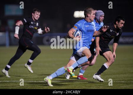 Londres, Royaume-Uni.08th décembre 2021.Duhan van der Merwe #11 de Worcester en action pendant le match à Londres, Royaume-Uni le 12/8/2021.(Photo de Richard Washbrooke/News Images/Sipa USA) crédit: SIPA USA/Alay Live News Banque D'Images