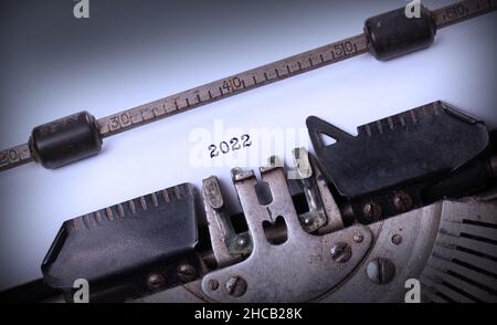 Inscription vintage faite par une vieille machine à écrire, 2022 Banque D'Images