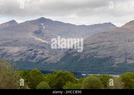 Le réservoir hydroélectrique du barrage de Cruachan se trouve dans une vallée sur le mont Cruachan, au-dessus du Loch Awe, dans les Highlands d'Écosse. Banque D'Images