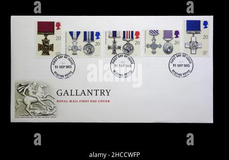 Le pli premier jour commémoratif de la bravoure militaire, timbres Médailles Banque D'Images