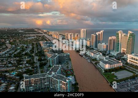 Hallandale et Miami Beach Florida après une tempête Banque D'Images