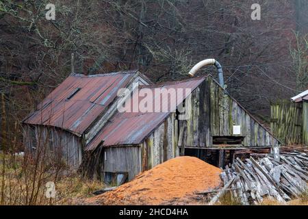 DRUMMUIR, MORAY, ÉCOSSE - 23 DÉCEMBRE 2021 : il s'agit d'une ancienne scierie située en bordure du petit hameau de Drummuir, Moray, Écosse, le 23 décembre Banque D'Images