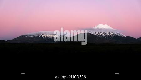 Pink Whakapapa Mountain Sunset Nouvelle-Zélande Banque D'Images