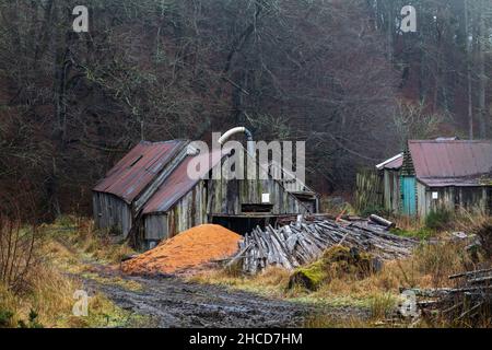 DRUMMUIR, MORAY, ÉCOSSE - 23 DÉCEMBRE 2021 : il s'agit d'une ancienne scierie située en bordure du petit hameau de Drummuir, Moray, Écosse, le 23 décembre Banque D'Images