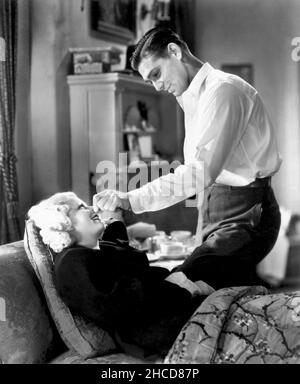 Jean Harlow, Clark Gable, sur le tournage du film, « Hold Your Man », MGM, Loew's Inc., 1933 Banque D'Images