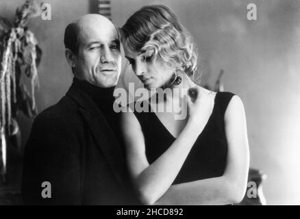 Fred Ward, Uma Thurman, sur le tournage du film, « Henry & June », photo d'Etienne George, Universal Pictures, 1990 Banque D'Images