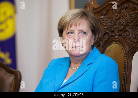 Gros plan de la chancelière allemande Angela Merkel lors d'une rencontre avec le Catholicos i. Banque D'Images