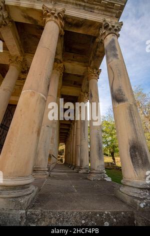 Église de San Jorge, connue sous le nom d'El Partenon, à Las Fraguas. Banque D'Images