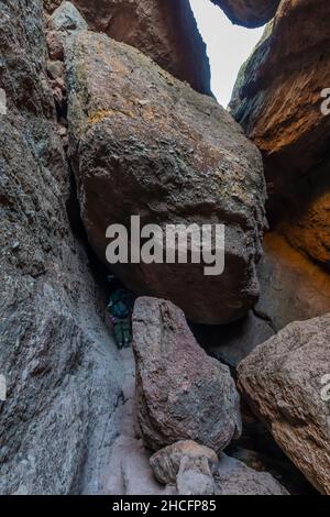 Bear Gulch Cave, qui abrite les chauves-souris et les chauves-souris de Townsend, dans le parc national des Pinnacles, en Californie, aux États-Unis Banque D'Images