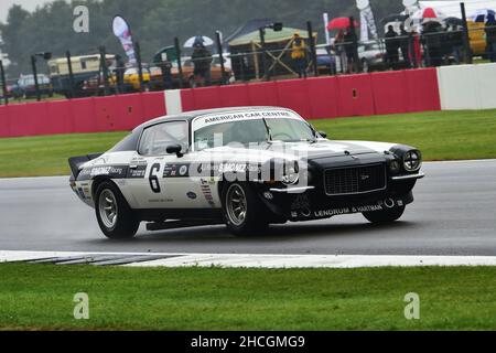 John Young, Jack Young, Chevrolet Camaro Z28, Adrian flux Trophée pour le MRL Historic Touring car Challenge, une course à deux pilotes avec un arrêt de fosse obligatoire, Banque D'Images