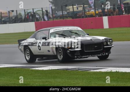 John Young, Jack Young, Chevrolet Camaro Z28, Adrian flux Trophée pour le MRL Historic Touring car Challenge, une course à deux pilotes avec un arrêt de fosse obligatoire, Banque D'Images